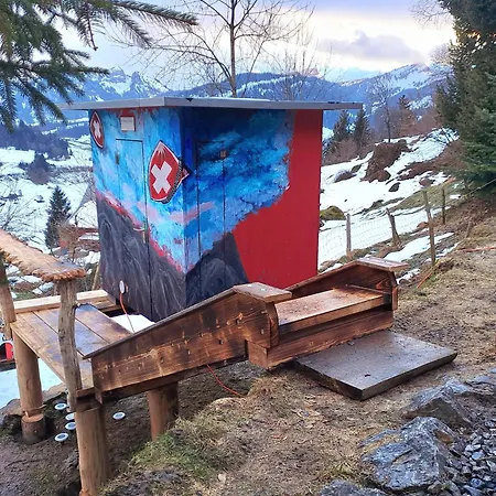 Alp Chnorz Huette Апартаменты Nesslau
