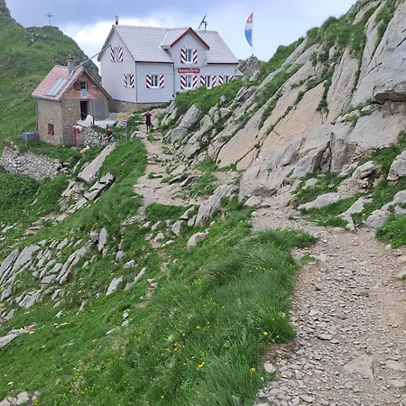 Alp Chnorz Huette Nesslau